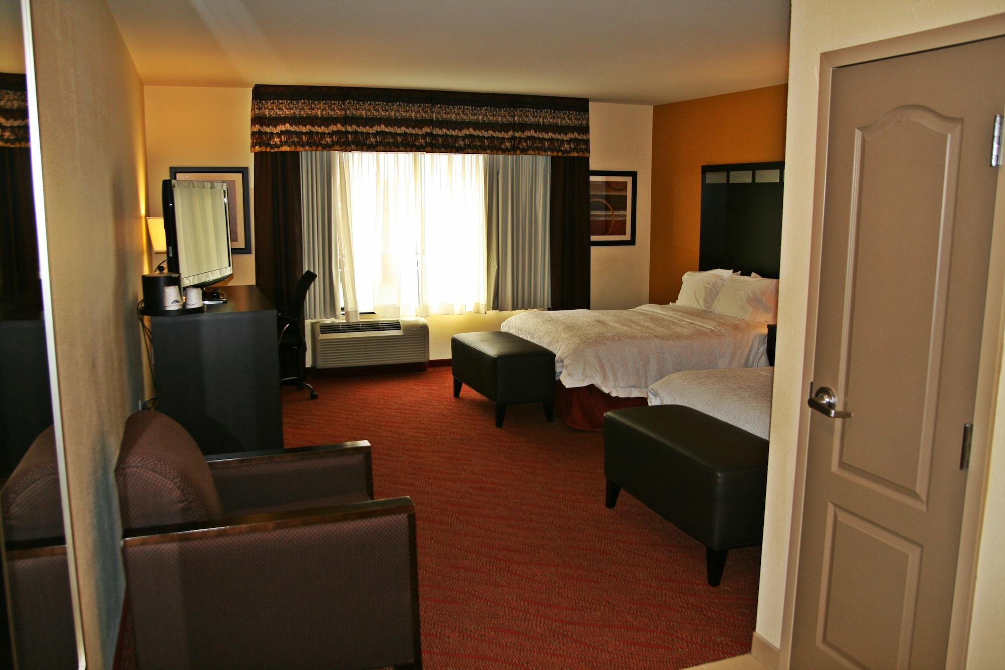 Hampton Inn Limerick Exterior photo