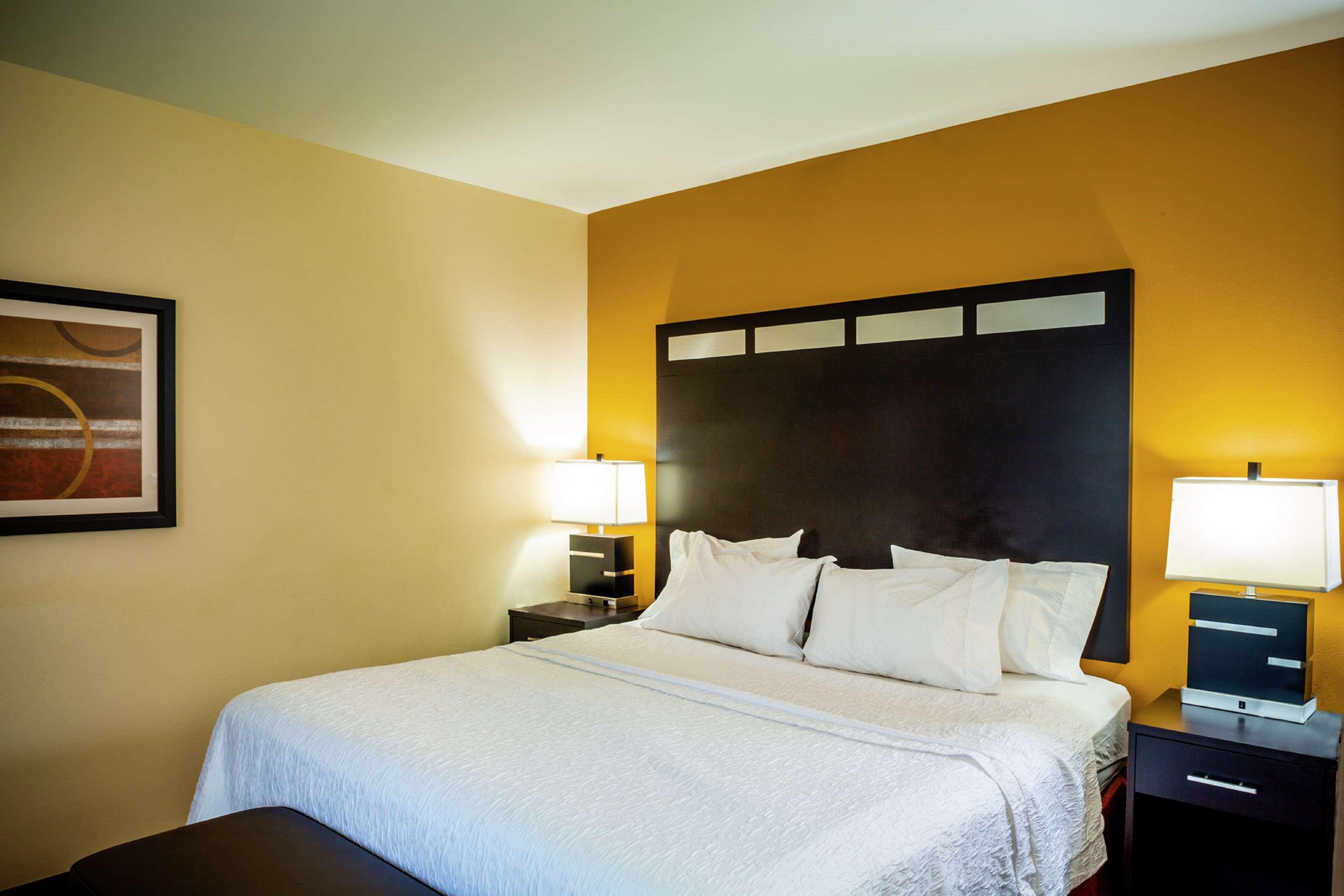 Hampton Inn Limerick Exterior photo