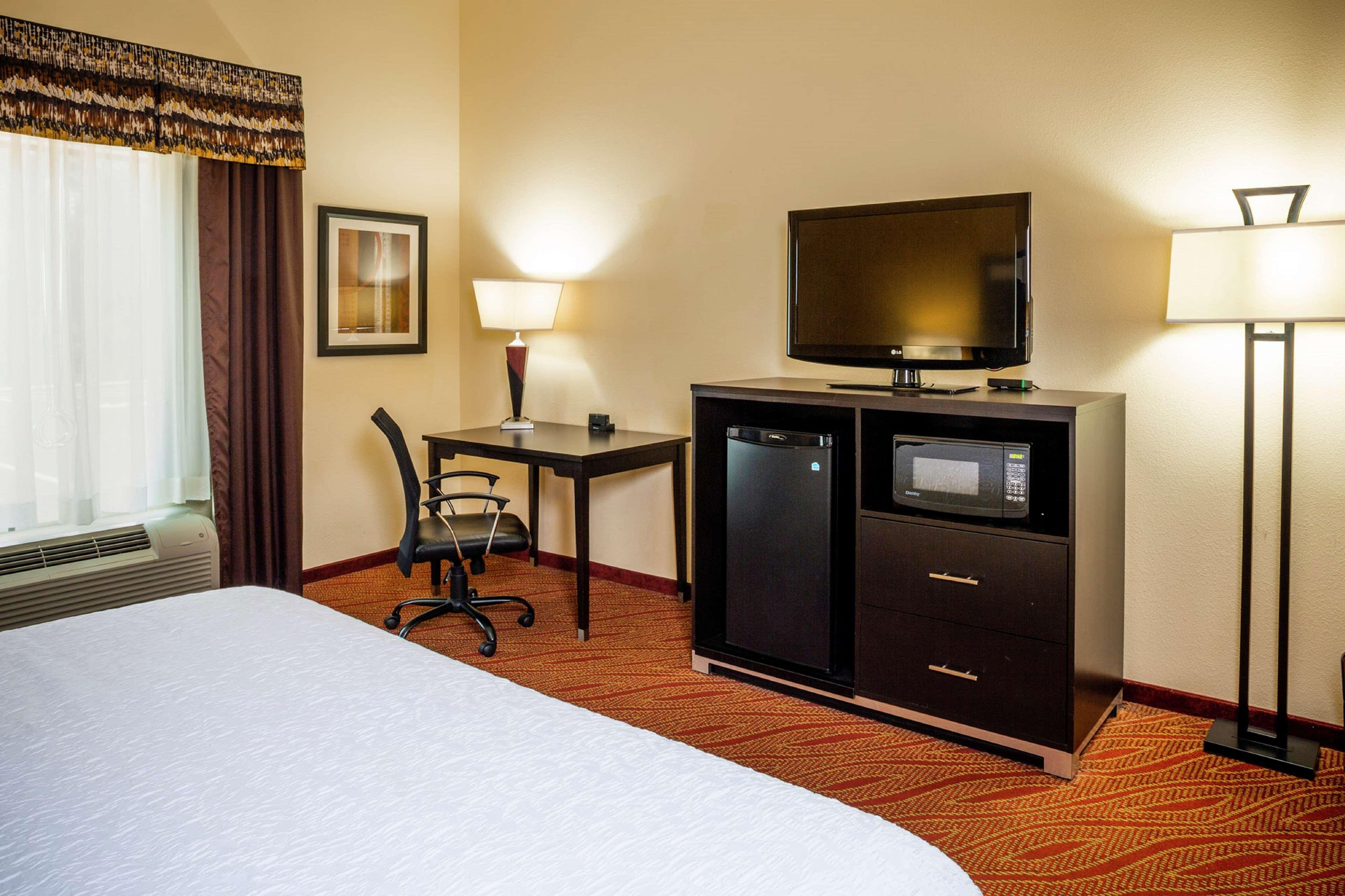Hampton Inn Limerick Exterior photo